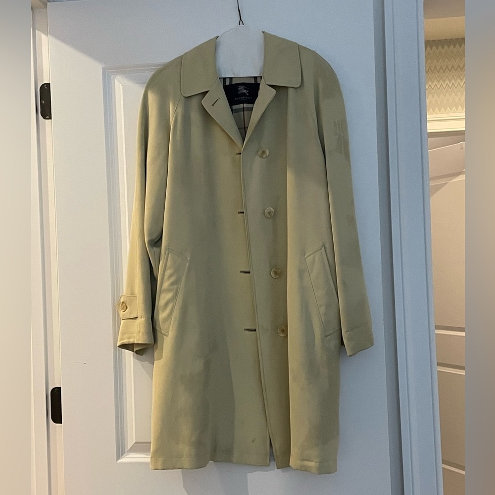 Burberry trench (old)